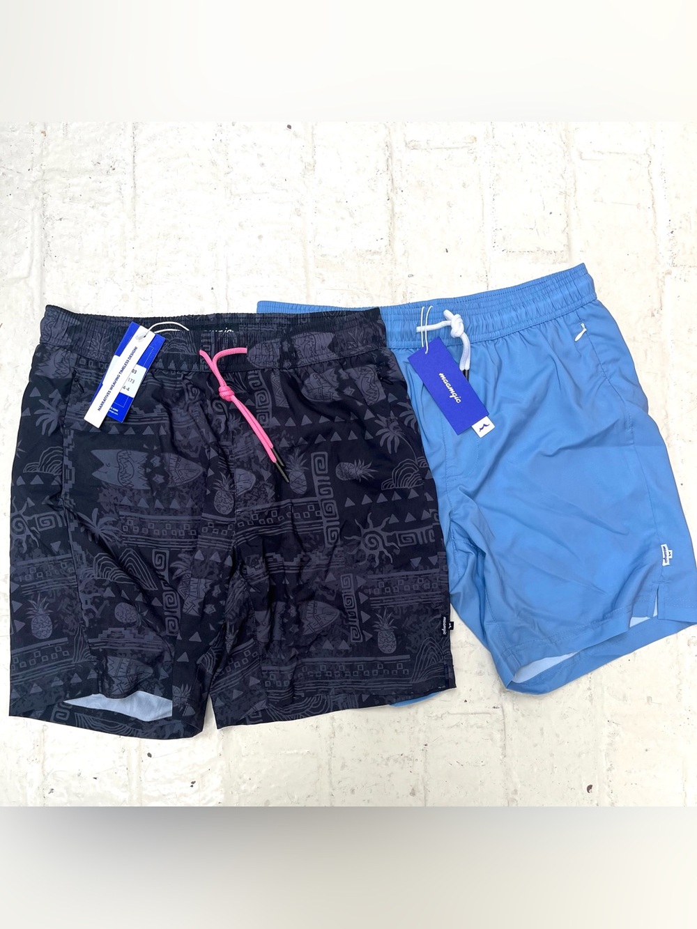 NWT!  Maagic Men's Swim Trunks - Set  of 2, Black Patterned & Blue Fitted Lining